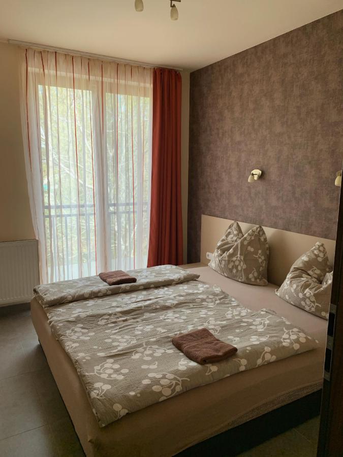 Balaton Apartmanhaz Шіофок Екстер'єр фото
