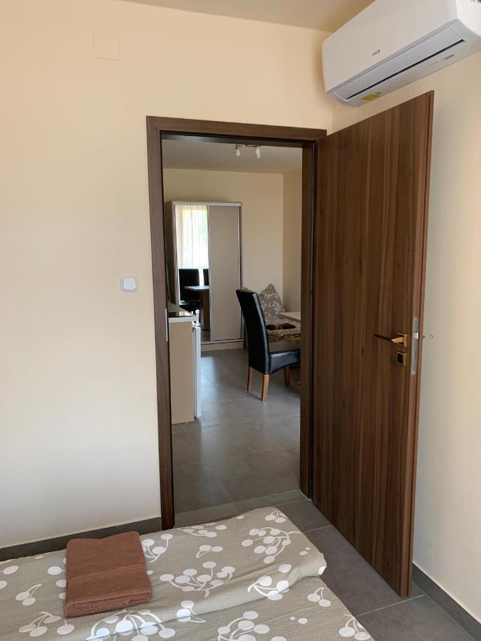 Balaton Apartmanhaz Шіофок Екстер'єр фото
