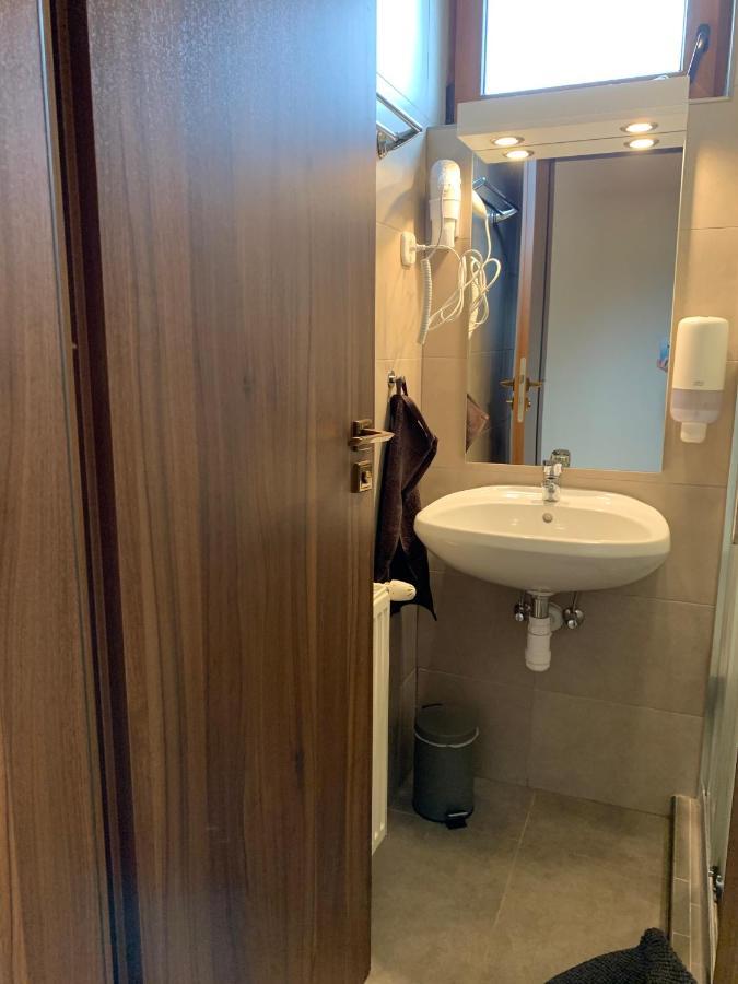 Balaton Apartmanhaz Шіофок Екстер'єр фото