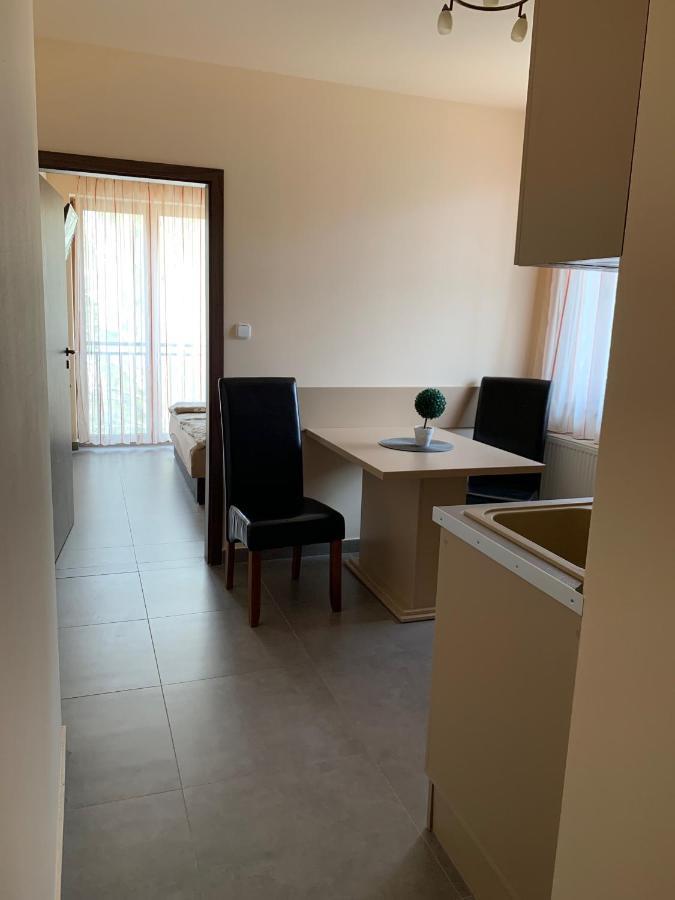 Balaton Apartmanhaz Шіофок Екстер'єр фото