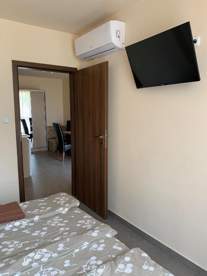 Balaton Apartmanhaz Шіофок Екстер'єр фото