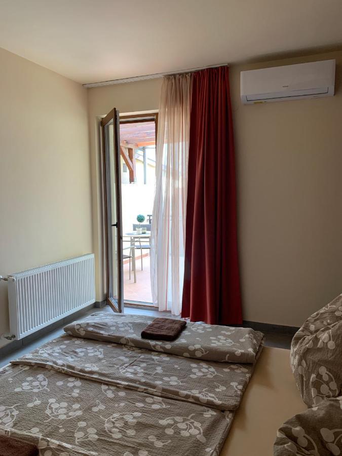 Balaton Apartmanhaz Шіофок Екстер'єр фото