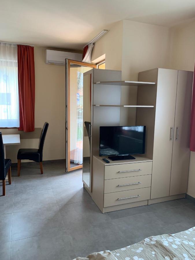 Balaton Apartmanhaz Шіофок Екстер'єр фото