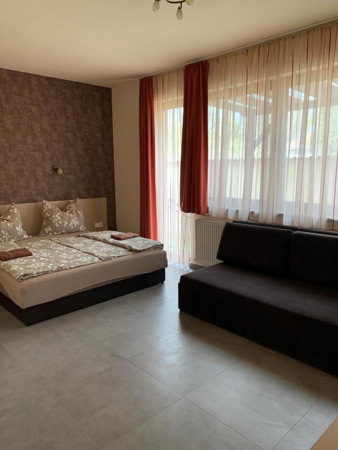 Balaton Apartmanhaz Шіофок Екстер'єр фото