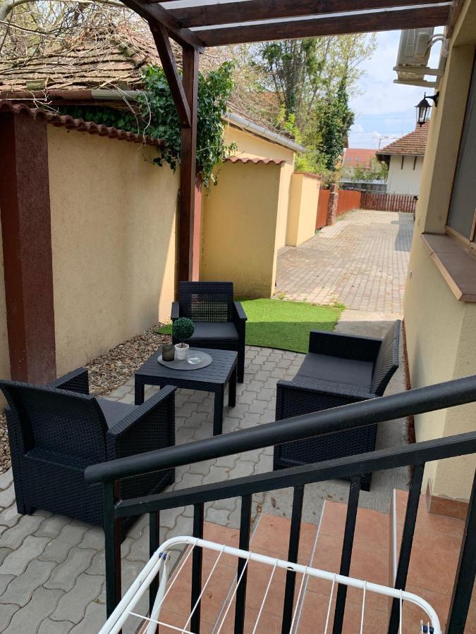 Balaton Apartmanhaz Шіофок Екстер'єр фото